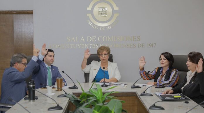 Modifican en comisión leyes de ingresos de los municipios de Bacoachi y Huachinera