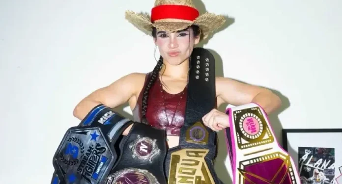 LANZAN RETO A ALANA FLORES Y CRECE LA POLÉMICA POR PELEA SIN RIVAL EN SUPERNOVA GENESIS