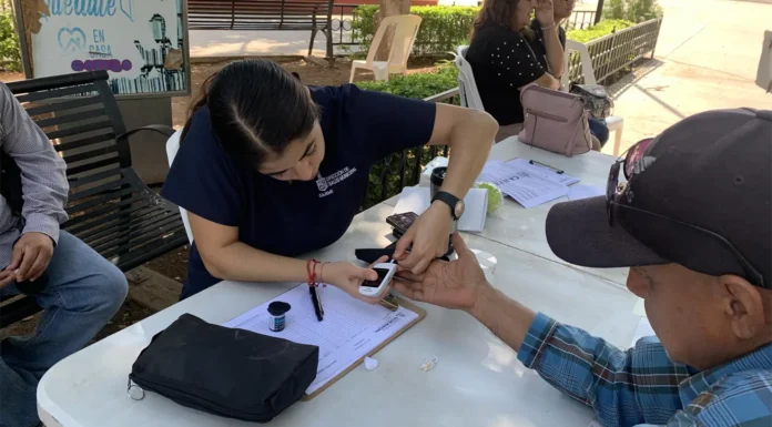 Invitan a brigada de salud en la colonia Benito Juárez