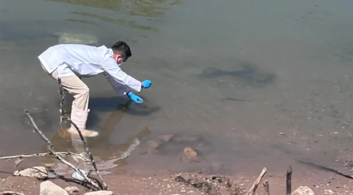 RESTRINGEN SUMINISTRO DE AGUA POR PRESENCIA DE QUÍMICOS EN CANAL ALTO DE CAJEME