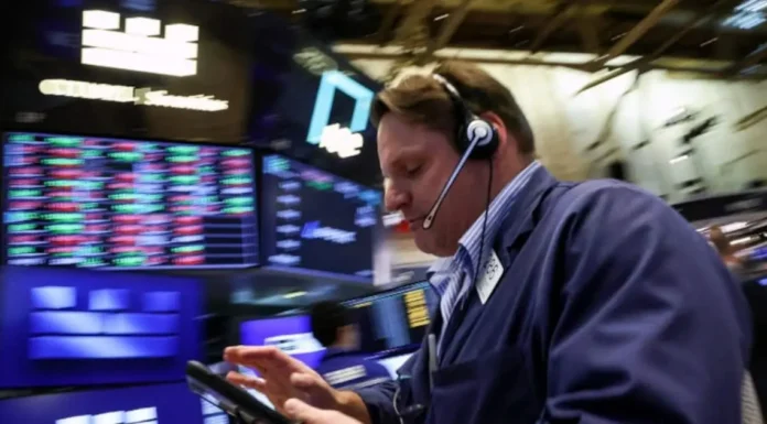 PRECIOS DEL PETRÓLEO SUBEN POR TENSIONES EN EL ESTRECHO DE ORMUZ Y DECISIONES DE TRUMP