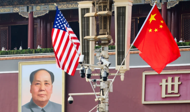 TRUMP Y XI ANALIZAN REDUCIR ARANCELES A IMPORTACIONES CHINAS POR 30 MIL MILLONES DE DÓLARES