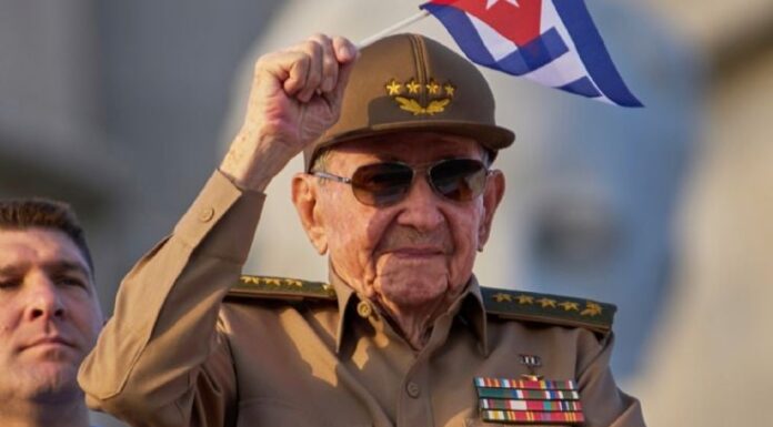 ESCALA TENSIÓN ENTRE CUBA Y EE.UU.; GOBIERNO DE TRUMP ALISTARÍA CARGOS CONTRA RAÚL CASTRO