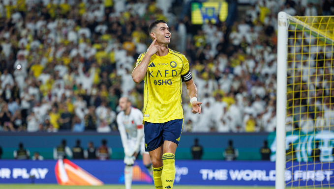 CRISTIANO RONALDO HACE HISTORIA Y LEVANTA EL TÍTULO EN ARABIA SAUDITA