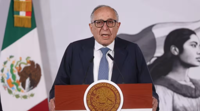 MÉXICO APLICARÁ FILTROS SANITARIOS POR BROTE DE ÉBOLA RUMBO AL MUNDIAL 2026