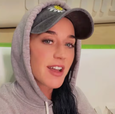 KATY PERRY CONFIRMA CONCIERTO GRATUITO EN LA FENAPO 2026: “LES DIJE QUE VOLVERÍA”