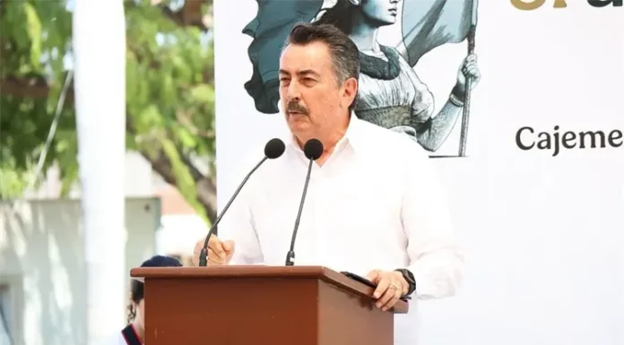 LAMARQUE PEDIRÍA LICENCIA COMO ALCALDE RUMBO A POSIBLE CANDIDATURA EN 2027