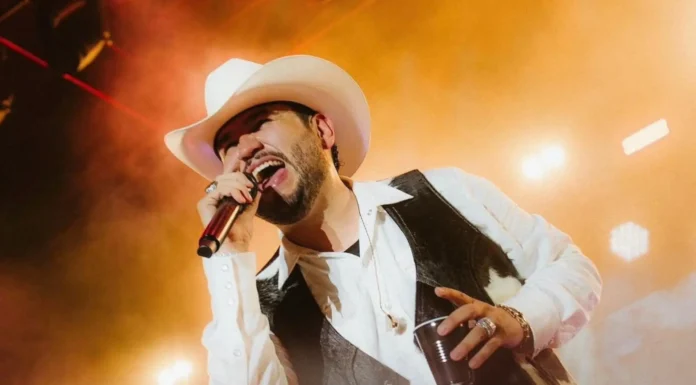 EDÉN MUÑOZ POSPONE CONCIERTO EN LOS MOCHIS TRAS TRAGEDIA EN PLAZA COMERCIAL