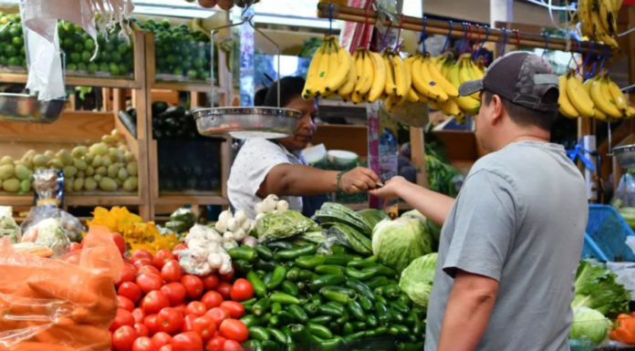 INFLACIÓN EN MÉXICO BAJA A 3.55% Y SE ATRIBUYE A DISMINUCIÓN EN EL PRECIO DEL JITOMATE