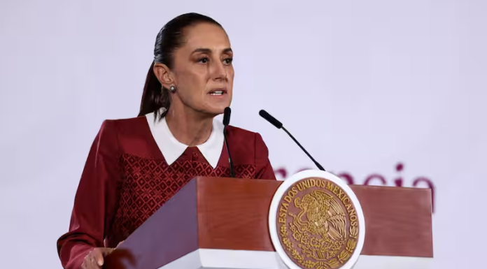 SHEINBAUM PIDE AL EMBAJADOR DE EU RESPETO A LOS ASUNTOS INTERNOS DE MÉXICO