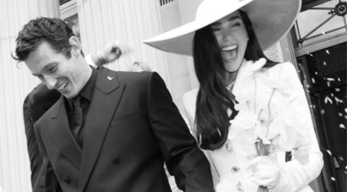 DUA LIPA COMPARTE FOTOS DE SU BODA CON CALLUM TURNER Y SORPRENDE A SUS SEGUIDORES