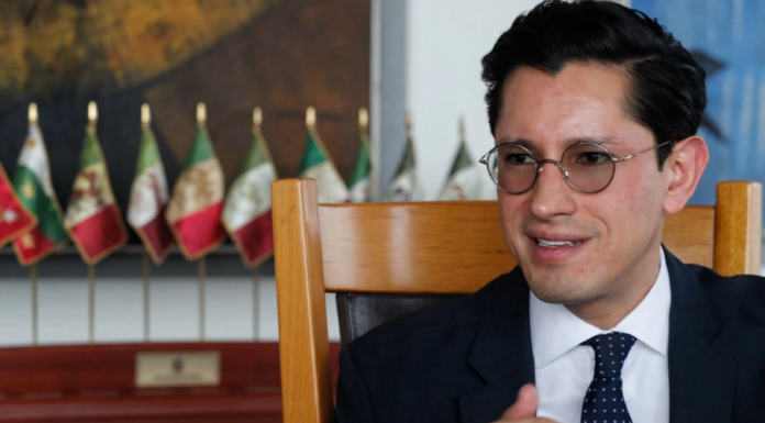SHEINBAUM: RESCATISTAS MEXICANOS AYUDARÁN A VENEZUELA TRAS TERREMOTOS; NO HAY MEXICANOS HERIDOS