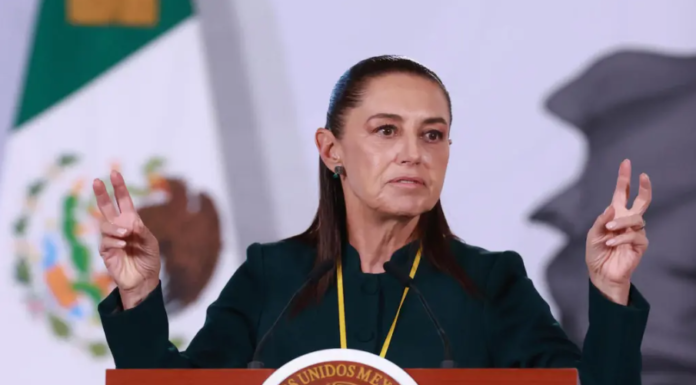 SHEINBAUM IMPULSARÁ DEBATE PARA REGULAR EL USO DE LA IA Y LAS REDES SOCIALES EN MÉXICO