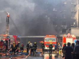 INCENDIO EN FÁBRICA DE CALZADO EN CHINA DEJA 28 PERSONAS FALLECIDAS