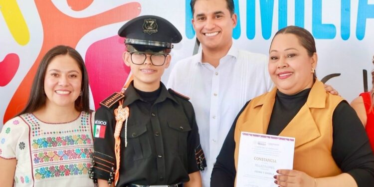 Gobierno de Sonora fortalece el bienestar de las juventudes con el programa “Familias Fuertes: Amor y Límites”: SEC