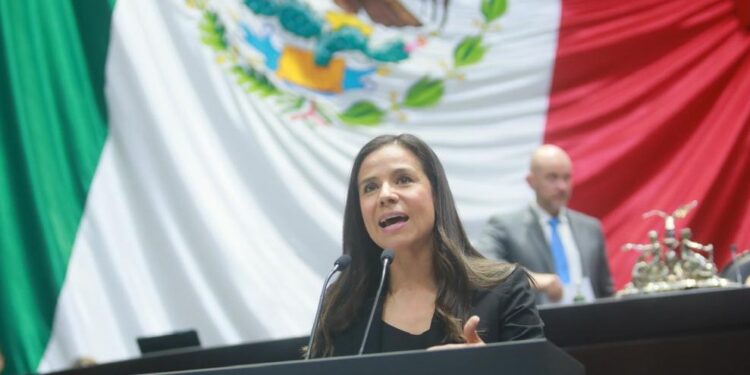 CON LA REDUCCIÓN DE LA JORNADA LABORAL ESTAMOS HACIENDO JUSTICIA SOCIAL: ANABEL ACOSTA