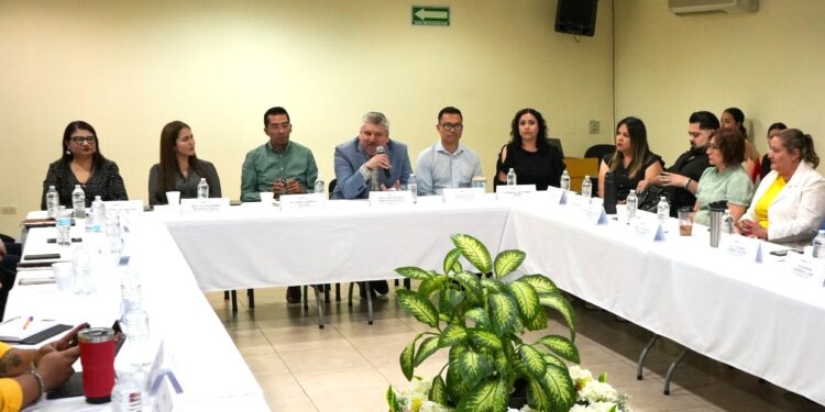 Refuerza Salud Sonora coordinación para atención del Código 100