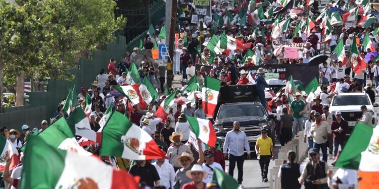 Marcha en Chihuahua exigen respetar soberanía nacional