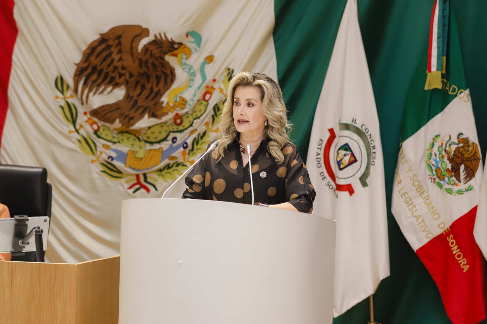 Aprueba Congreso de Sonora reforma fiscal y penal y reconoce a mujeres sonorenses
