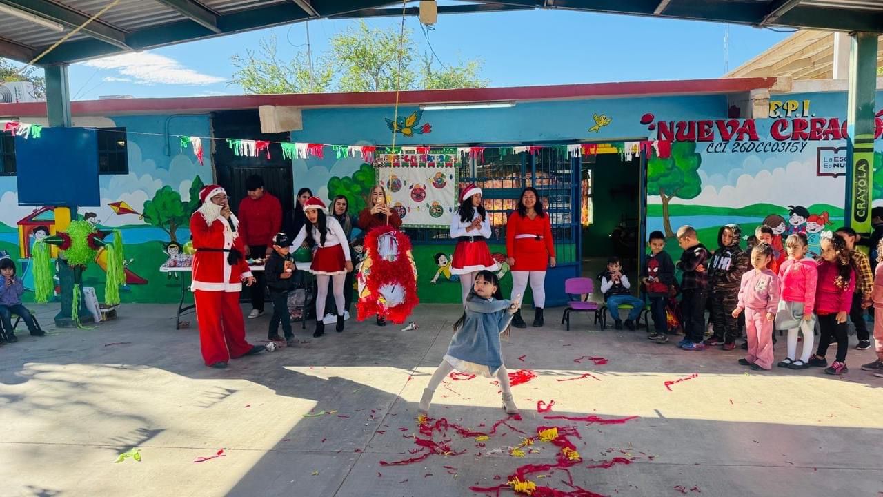 Lleva programa CecyteContiGo alegría a niñas y niños en todo el estado