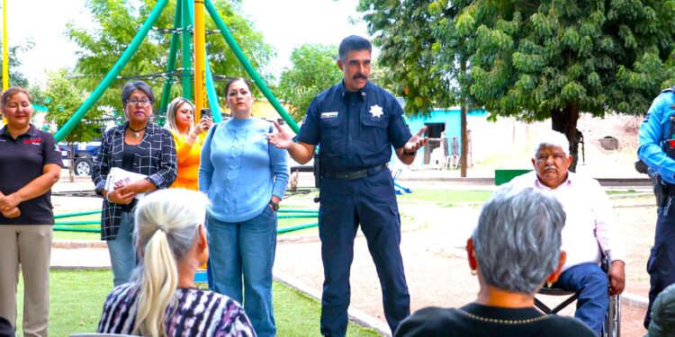 REFUERZAN SEGURIDAD Y PARTICIPACIÓN CIUDADANA CON PROGRAMA POLICÍA COMUNITARIO EN LA COMISARÍA DE ESPERANZA