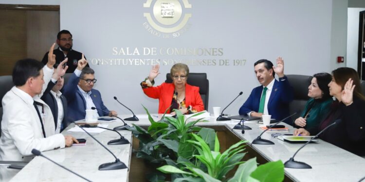 Avalan en comisión del Congreso de Sonora la Ley de Ingresos y Presupuesto de Ingresos 2026 del ayuntamiento de Carbó