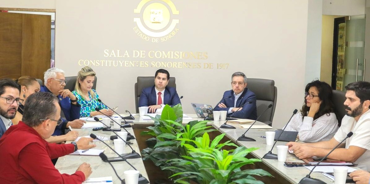 Comisión de Desarrollo Urbano analiza propuestas de foros sobre ordenamiento territorial y desarrollo urbano
