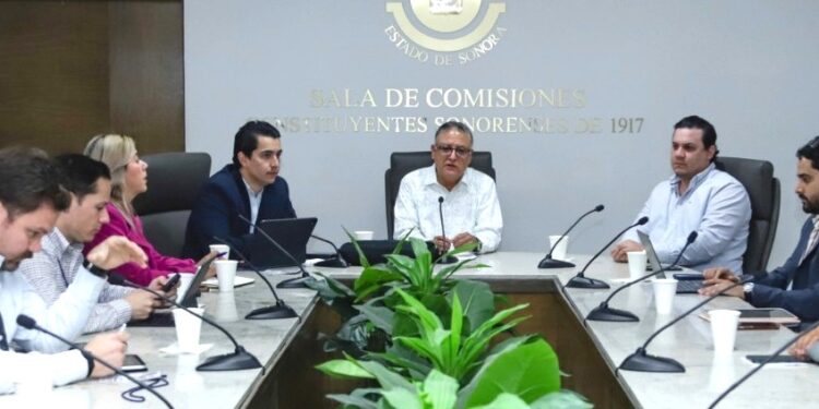 Dialogan en el Congreso de Sonora sobre iniciativa para regular plataformas digitales de hospedaje
