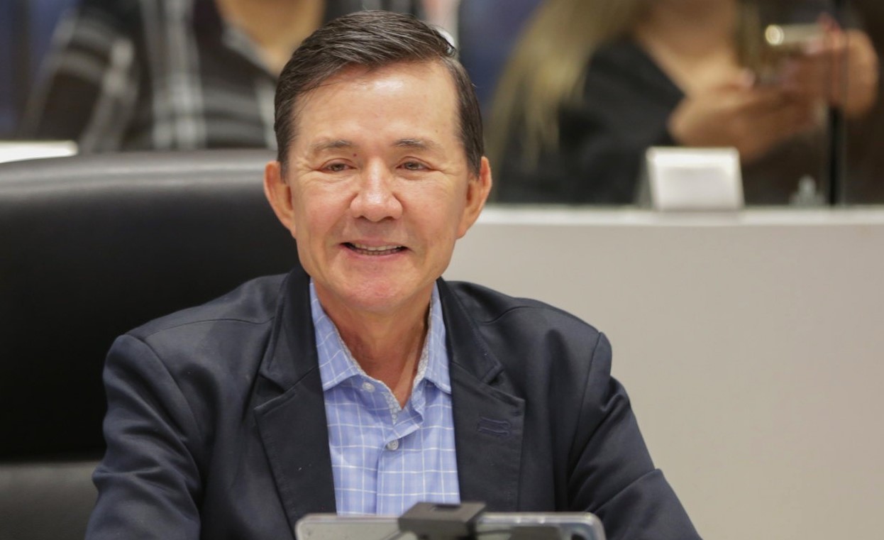 Coordinará diputado Raúl «Pollo» Castelo mesas de trabajo con galleros de Sonora
