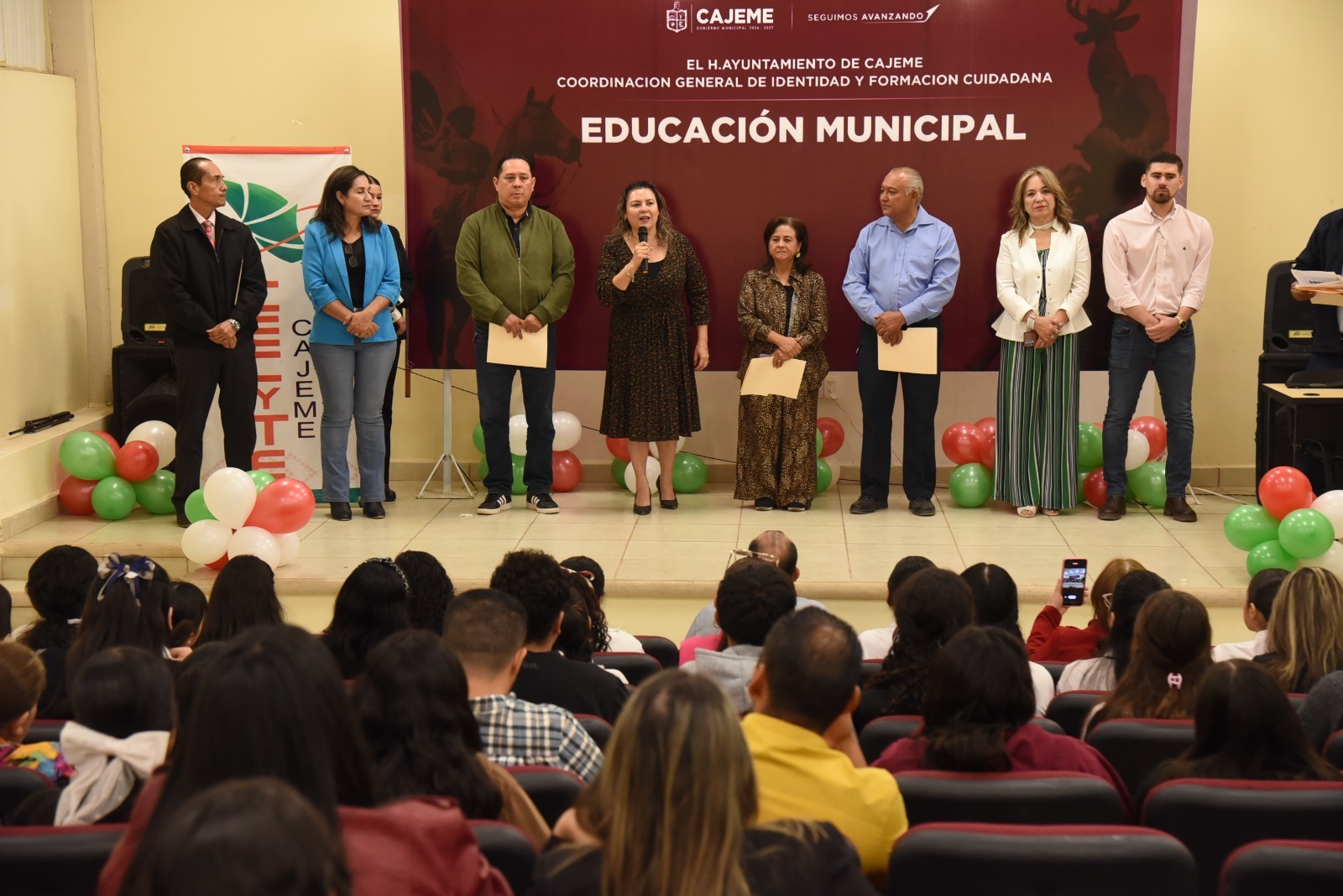 PROMUEVE ARTE MUNICIPIO DE CAJEME A JÓVENES MEDIANTE CONCURSO DE DECLAMACIÓN 2024