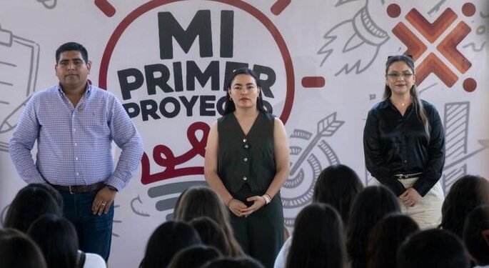 Fortalece Gobierno de Sonora el emprendimiento juvenil con entrega de equipamiento