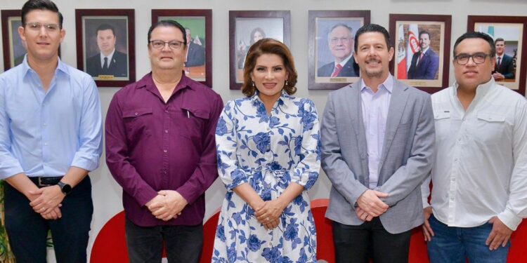 Destaca Lorenia Valles nueva política de infraestructura con bienestar en reunión con CMIC Sonora