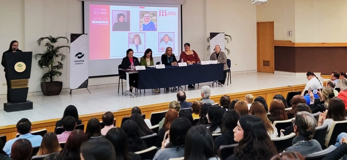 Inspira Gobierno de Sonora a alumnas de preparatoria y universidad a ser líderes