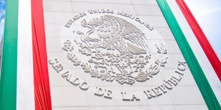 Cámara  Alta rechaza intervención de E.U. en Venezuela