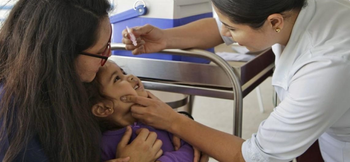 Vacunación infantil es vital para el desarrollo de niños y niñas: Isssteson
