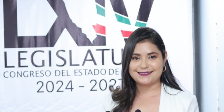 Proponen fortalecer el servicio social con enfoque comunitario