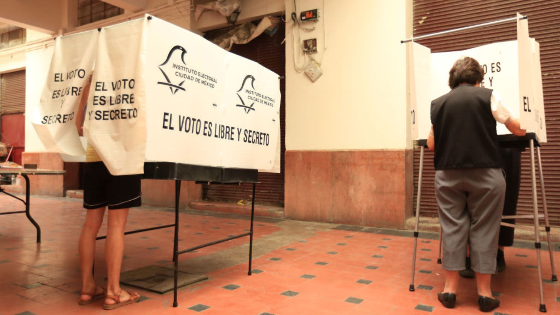 Sheinbaum recomienda perfeccionar boletas de elección judicial