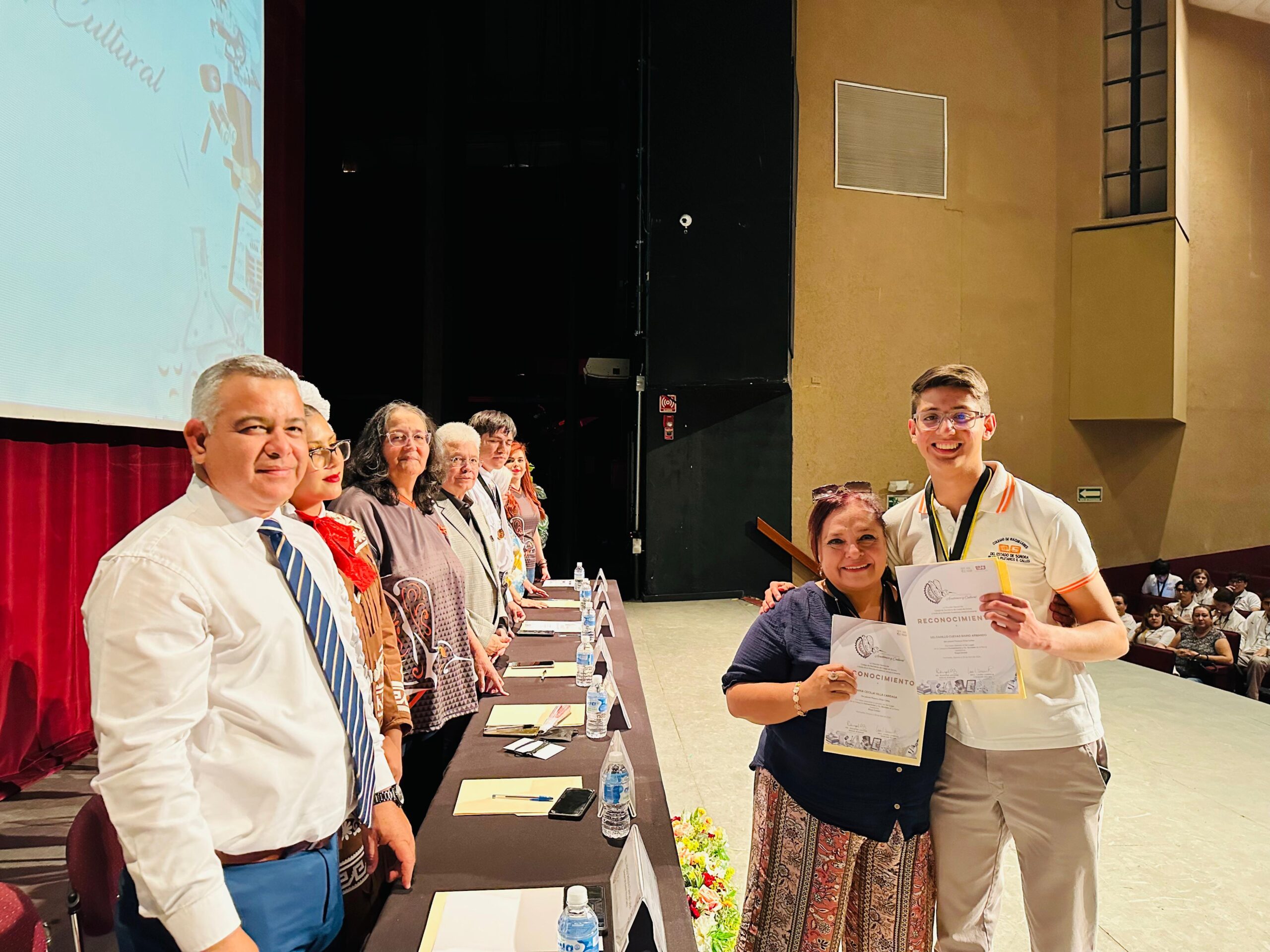 Reconoce Cobach Sonora a ganadores del Concurso Estatal Académico y Cultural