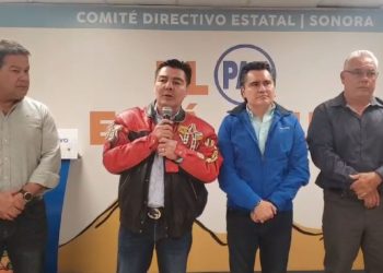 SE REGISTRAN ASPIRANTES A DIPUTADOS FEDERALES EN EL PAN SONORA