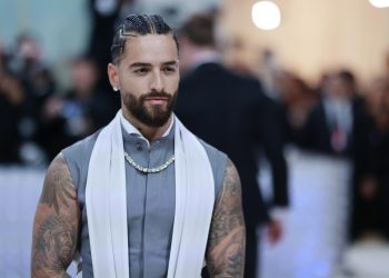 MALUMA, PESO PLUMA, GRUPO FRONTERA Y KAROL G LIDERAN LA NOMINACIÓN DEL PREMIO LO NUESTRO