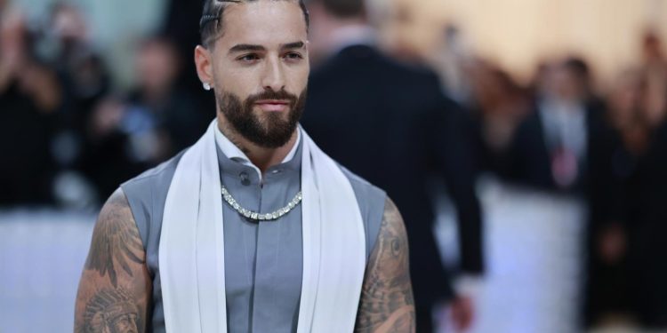 MALUMA, PESO PLUMA, GRUPO FRONTERA Y KAROL G LIDERAN LA NOMINACIÓN DEL PREMIO LO NUESTRO