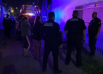 RESCATA POLICÍA MUNICIPAL A PERRITO MALTRATADO