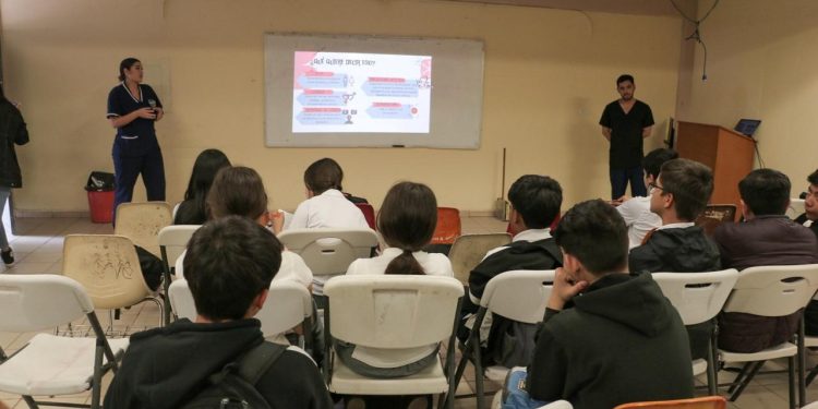 IMPARTE GOBIERNO MUNICIPAL PLÁTICAS PARA PREVENCIÓN DE EMBARAZOS
