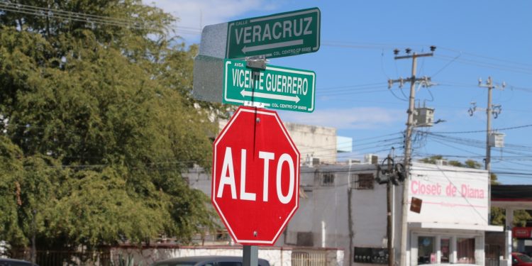 COLOCA DEPARTAMENTO DE SEÑALIZACIÓN Y SEMAFORIZACIÓN 57 NUEVAS NOMENCLATURAS