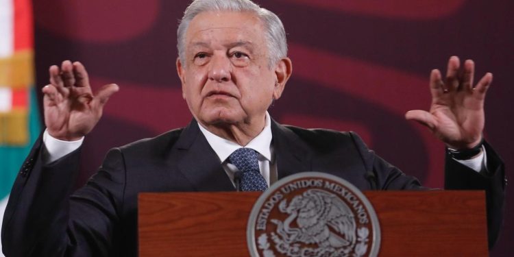 “EL COMPROMISO ESTÁ EN PIE”: AMLO SOBRE DEJAR EL “MEJOR SISTEMA DE SALUD PÚBLICA DEL MUNDO” PARA SEPTIEMBRE