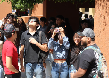 COMUNIDAD ITESCA OBSERVÓ EL ECLIPSE SOLAR