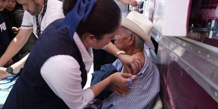 Avanza 40% proceso de vacunación para prevenir sarampión, rubéola, y poliomielitis en Sonora