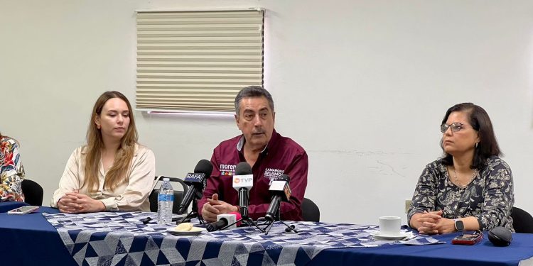 SE COMPROMETE JAVIER LAMARQUE ANTE MUJERES EMPRESARIAS PARA IMPULSAR LA IGUALDAD DE GÉNERO