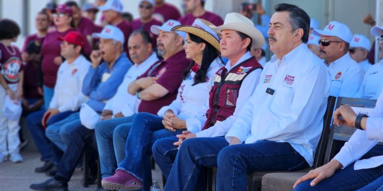 LAMARQUE CANO CONMEMRORA EL DÍA DEL TRABAJO CON LA CTM