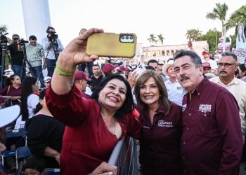 CAJEME SE PINTA DE GUINDA CON LAMARQUE